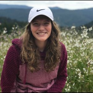 Meet your Posher, Lauren